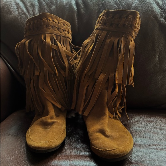 Brown Fringe Tribal Boots | size 7.5 - Picture 2 of 6